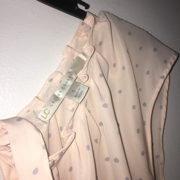 LC Lauren Conrad Pink blouse with grey polka dots - Picture 4 of 5
